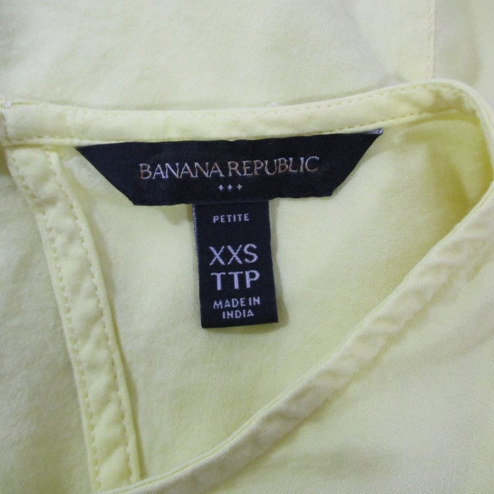 Banana Republic Petites Ruffled Cropped Sleeveless Top - Picture 5 of 6